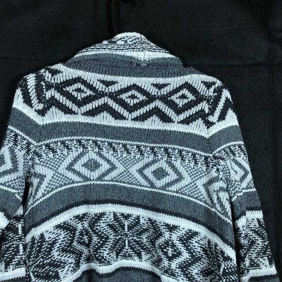 Old Navy Womens Sweater Gray Cardigan Aztec Waterfall Open Front Small - Picture 11 of 12